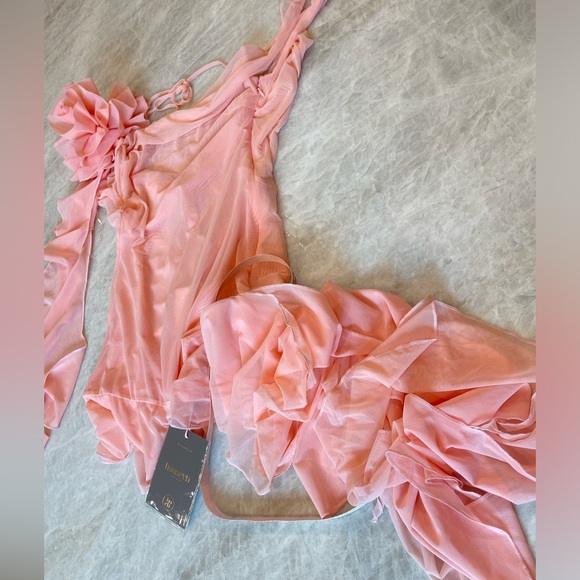 NEW House of CB Charla Soft Apricot Ruffle Mini Dress Size XS - Picture 6 of 17